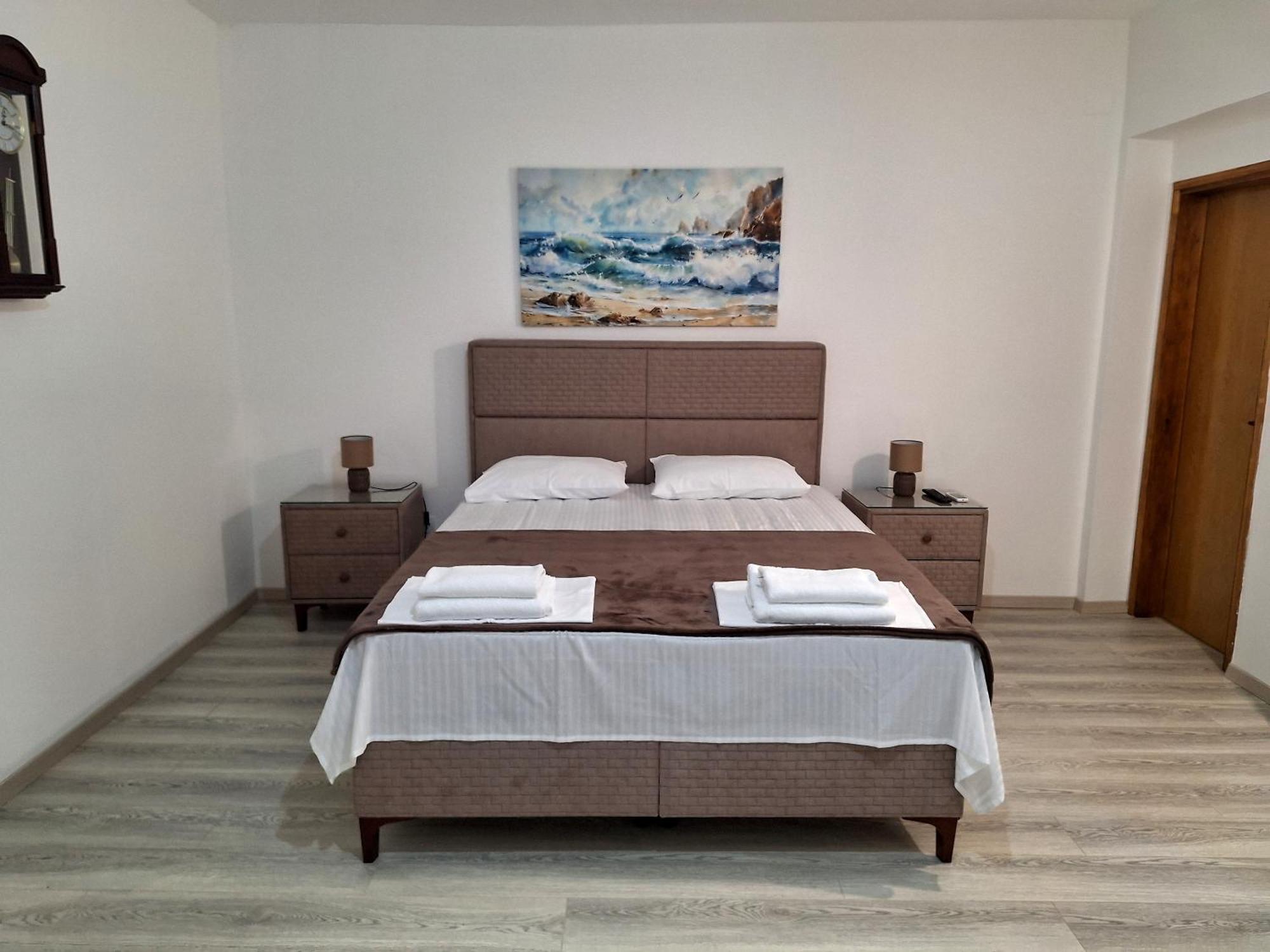 Apartmani Hortenzija บุดวา ห้อง รูปภาพ